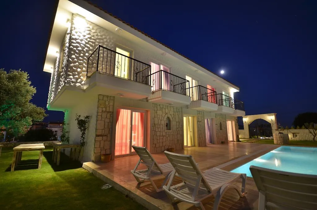 Ruezgar Guelue Butik Otel 2*, Alacati Turkey