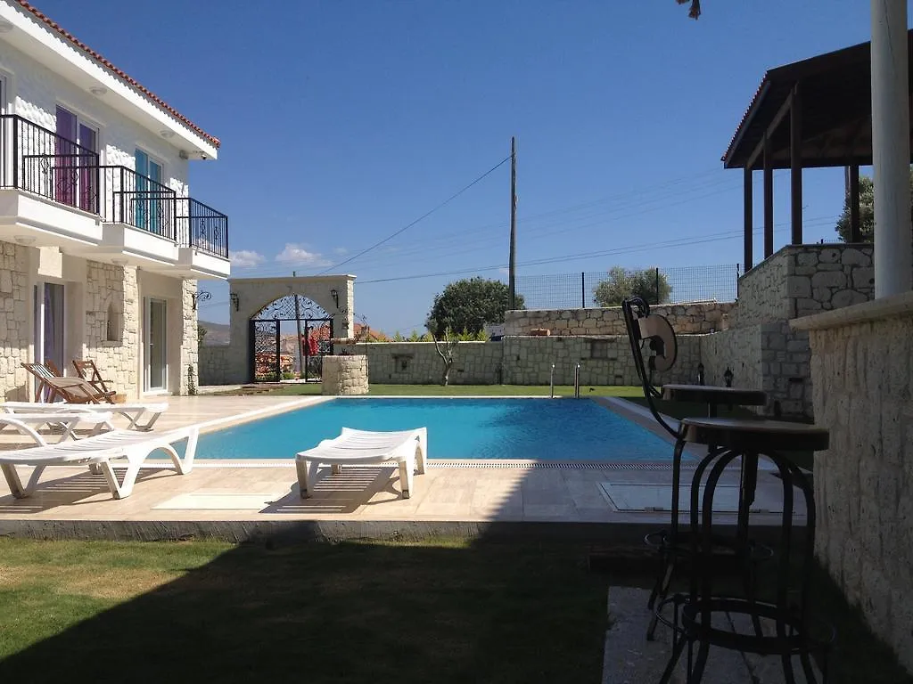 Ruezgar Guelue Butik Otel 2*, Alacati Turkey