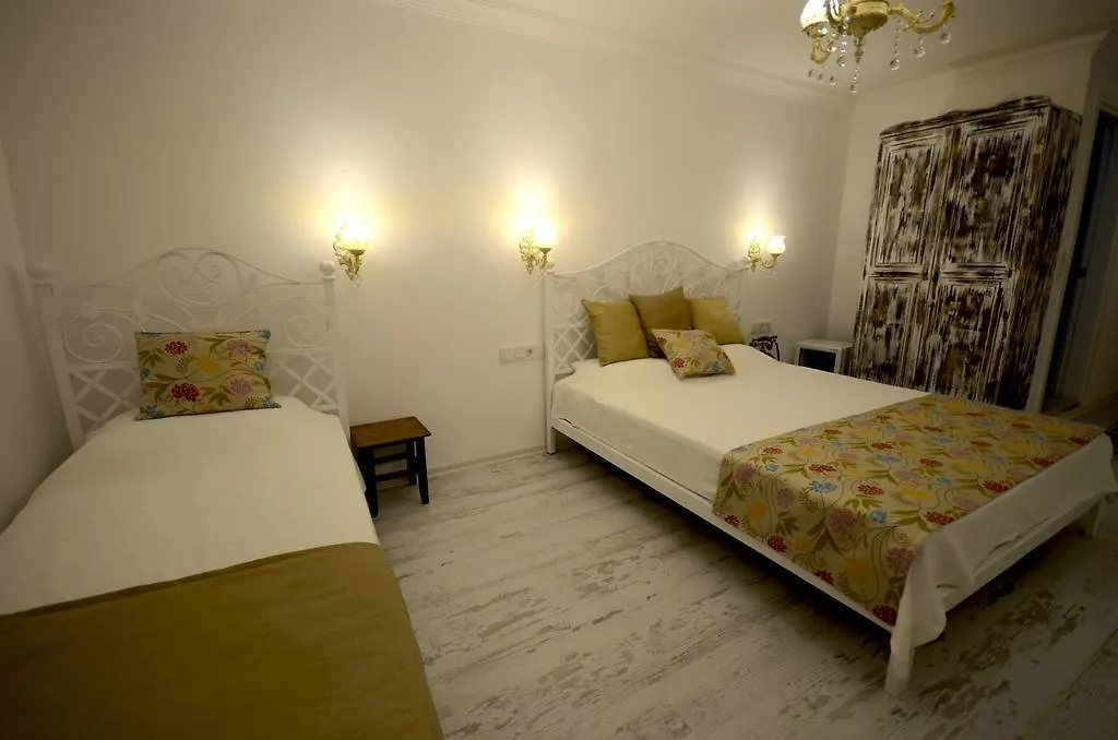 Ruezgar Guelue Butik Otel Bed & Breakfast